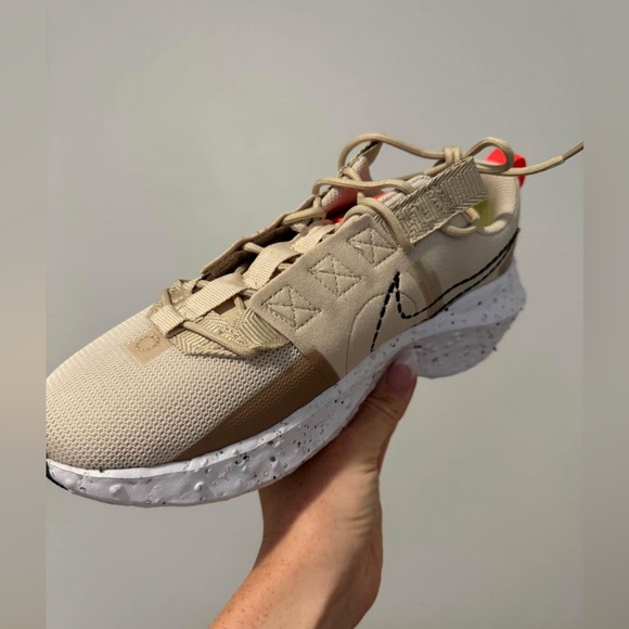 Nike Crater Impact, Women’s Athletic Shoe, Size 8 - Picture 2 of 4